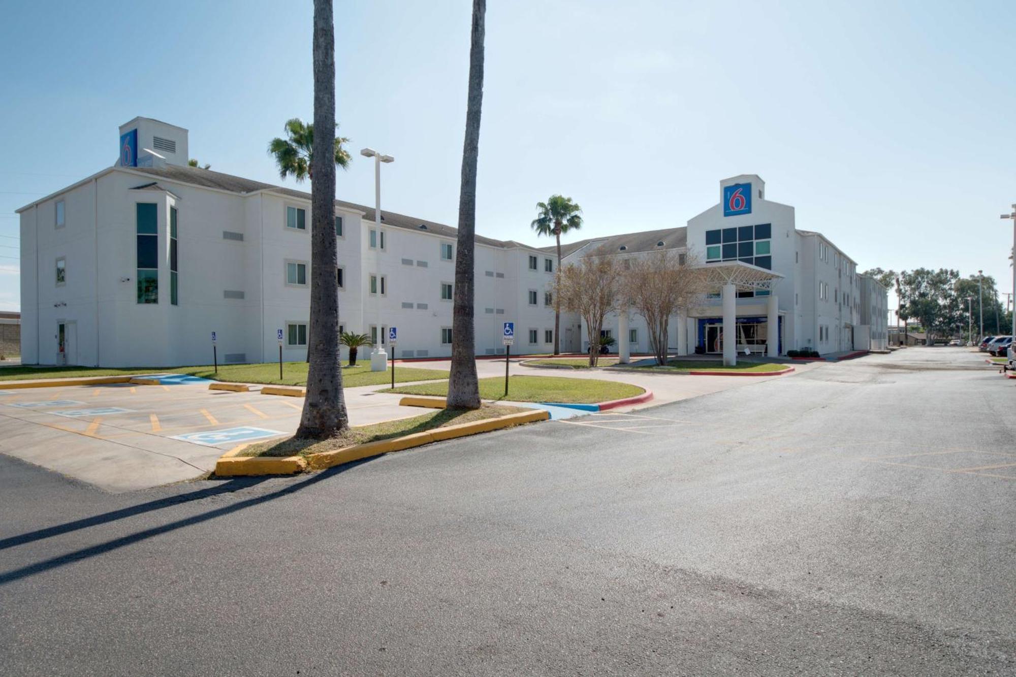 Motel 6-Brownsville, Tx Екстериор снимка