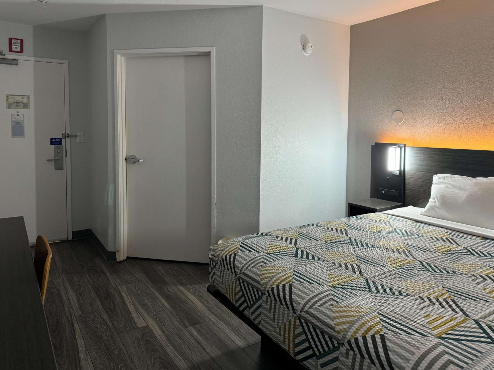 Motel 6-Brownsville, Tx Екстериор снимка